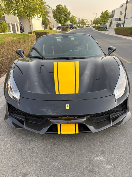 Ferrari Pista Spyder