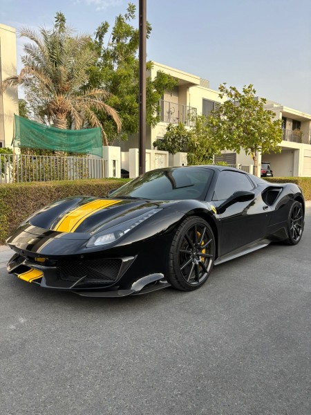 Ferrari Pista Spyder