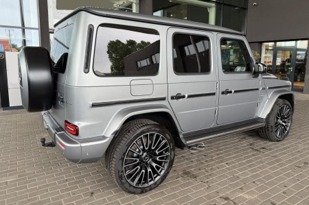 Mercedes-Benz G