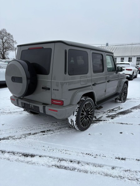 Mercedes-Benz G63